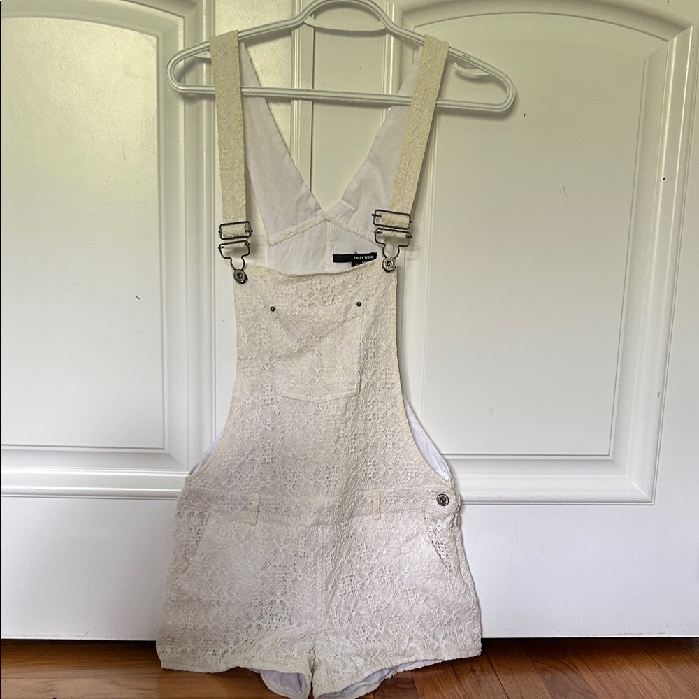 Tally Weijl Lace Overalls Shorts